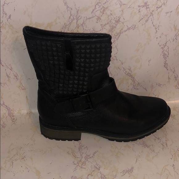 Black ankle boots - Picture 3 of 4